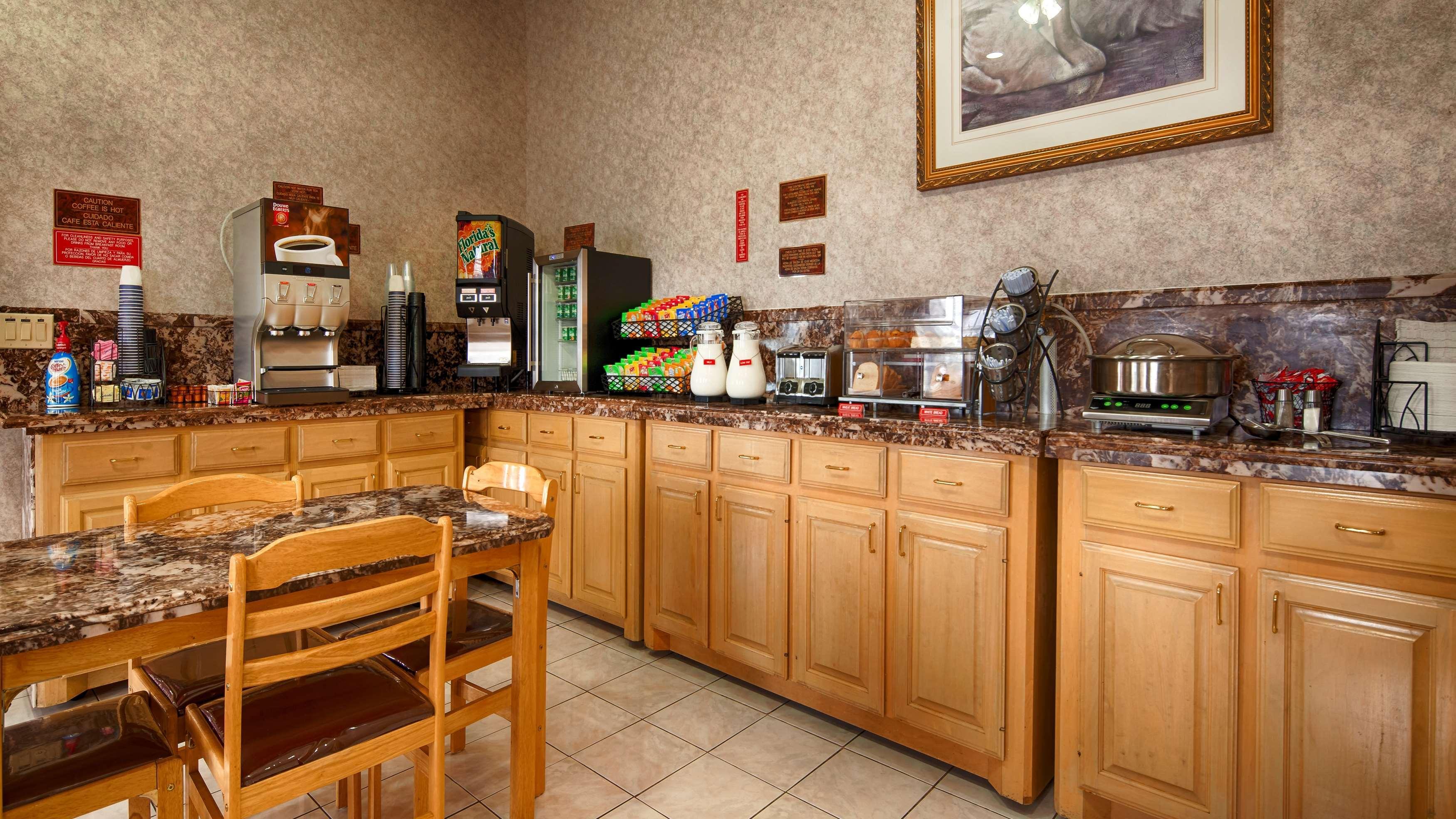 Surestay Hotel By Best Western Mission Restaurant billede